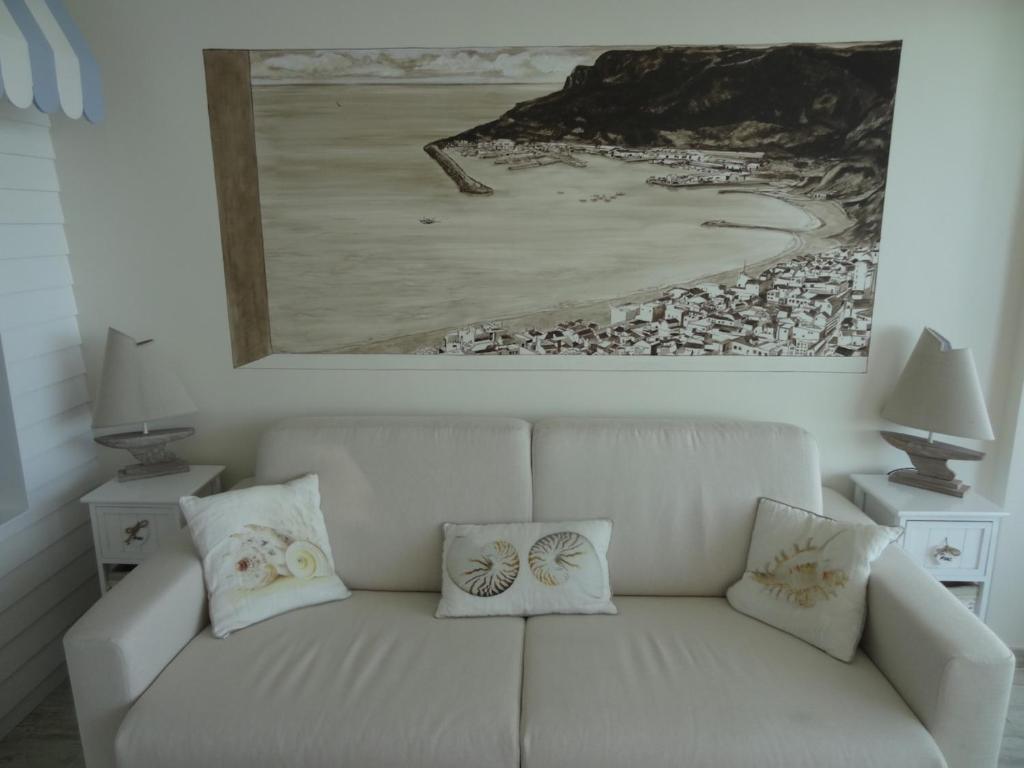 Akisol Sesimbra Beach III room 5